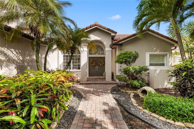 1 of 39 - 1971 Landing Way, Weston, FL