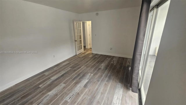 5 of 8 - 1500 Ne 127th St 103, North Miami, FL