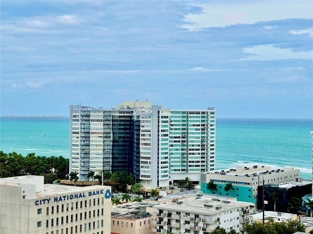 401 69th St 405, Miami Beach