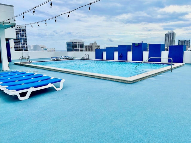 1 of 25 - 401 69th St 405, Miami Beach, FL
