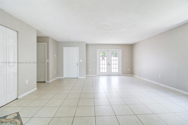 4 of 37 - 9741 Sw 12th St, Pembroke Pines, FL