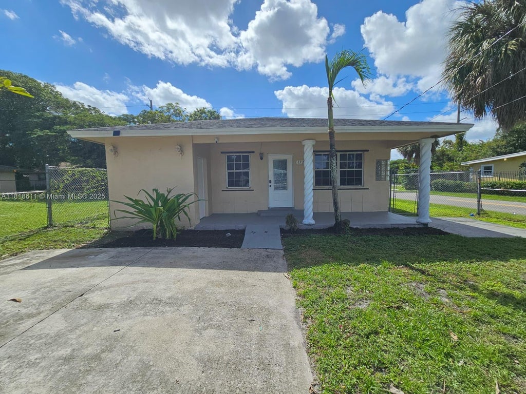 1722 Nw 8th Ct, Fort Lauderdale