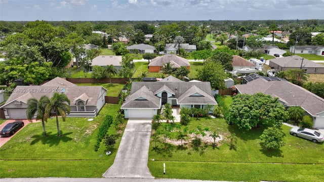 Photo of Listing #A11820435