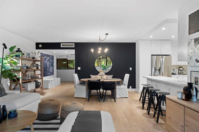 4 of 28 - 141 Crandon Blvd 237, Key Biscayne, FL