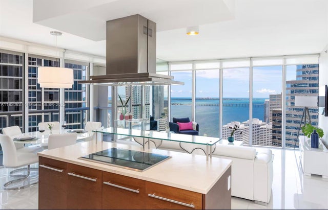 1 of 18 - 485 Brickell Ave 3410, Miami, FL