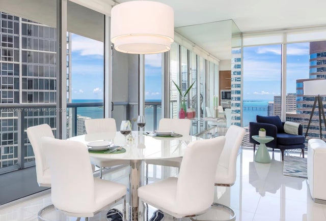 2 of 18 - 485 Brickell Ave 3410, Miami, FL