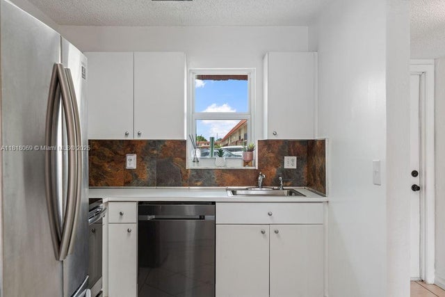 4 of 27 - 4124 Sw 65th Ave 69, Davie, FL