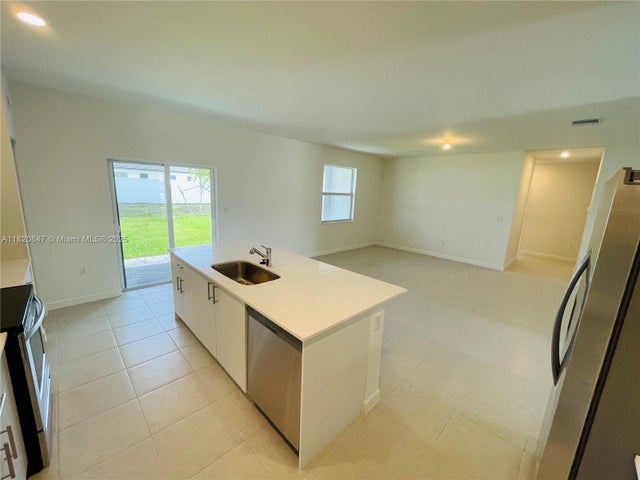 4 of 37 - 16932 Sw 291st St, Homestead, FL