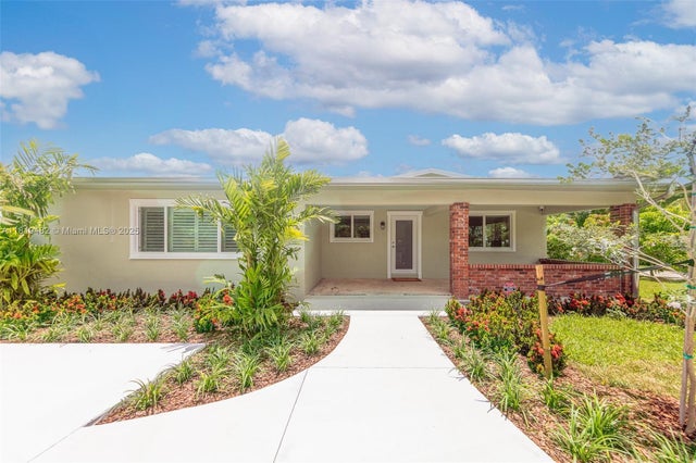 1 of 39 - 15430 Sw 260th St, Homestead, FL
