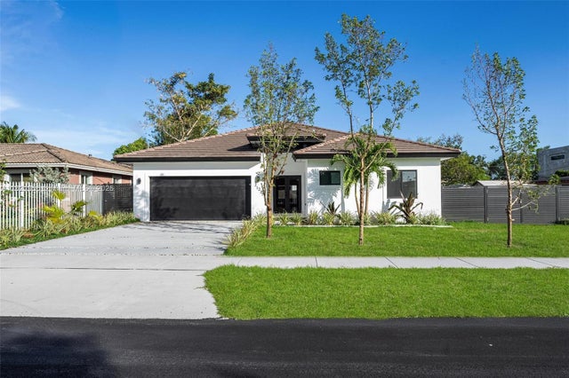 1 of 38 - 21235 Ingraham Ave Rd, Cutler Bay, FL
