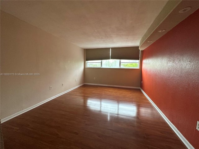 5 of 6 - 1470 Ne 125th Ter 308, North Miami, FL