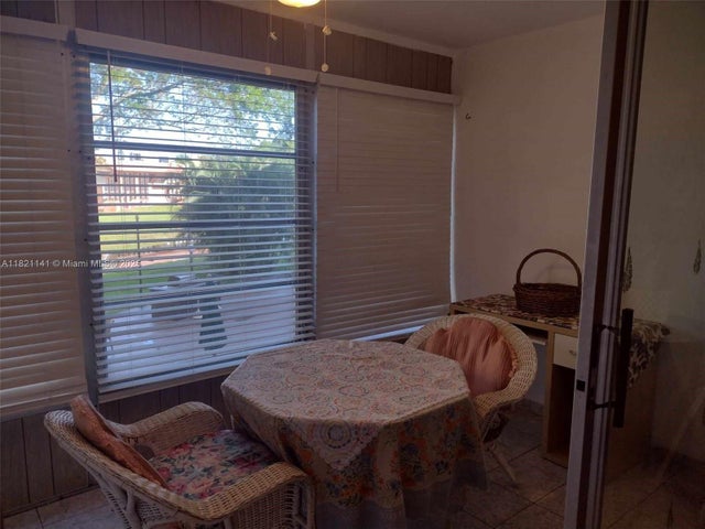 3 of 42 - 3001 Nw 46th Ave 204, Lauderdale Lakes, FL