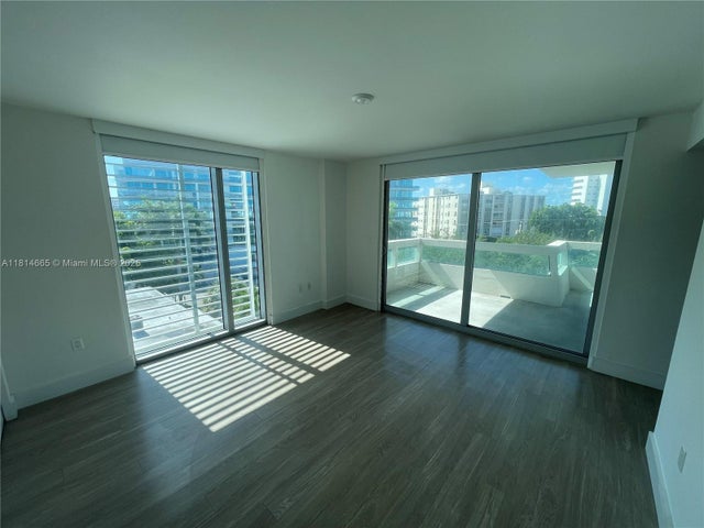 5 of 16 - 1025 92nd St 607, Bay Harbor Islands, FL