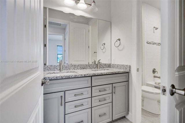 5 of 90 - 4833 San Fratello Cir, Lake Worth, FL