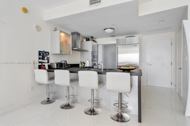 2 of 10 - 18201 Collins Ave 2008, Sunny Isles Beach, FL