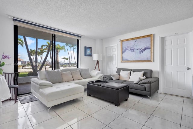 3 of 11 - 13499 Biscayne Blvd 406, North Miami, FL