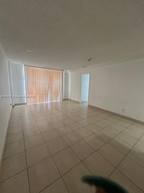 3 of 12 - 13499 Biscayne Blvd 602, North Miami, FL