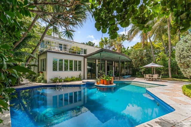 4 of 34 - 6165 Pine Tree Dr, Miami Beach, FL