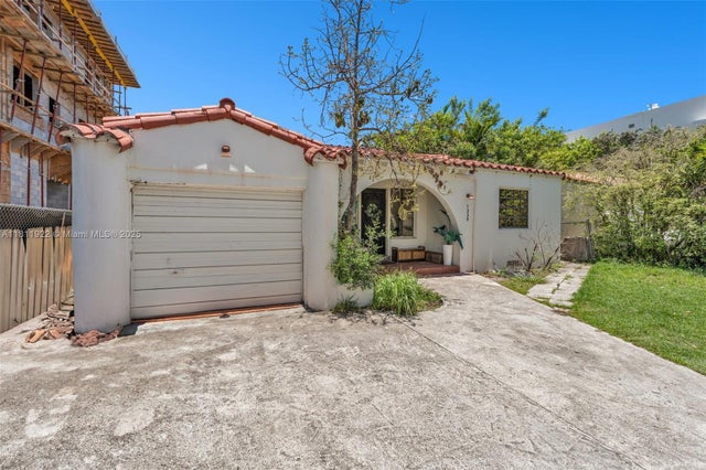 1 of 22 - 1339 14th Ter, Miami Beach, FL
