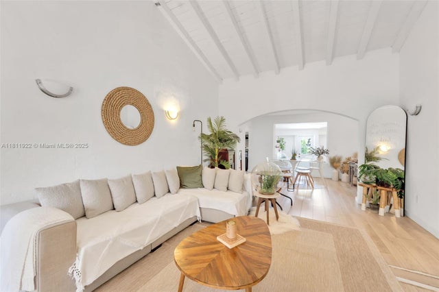 5 of 22 - 1339 14th Ter, Miami Beach, FL