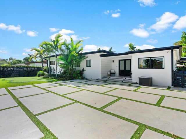 1 of 56 - 4531 Sw 15th St, Miami, FL