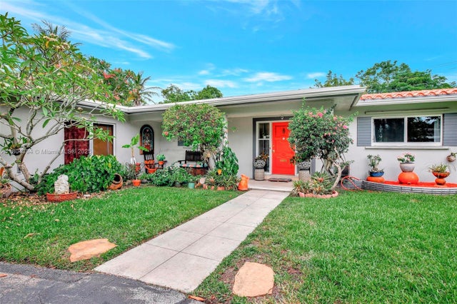 5 of 61 - 6285 Pine Ter, Plantation, FL
