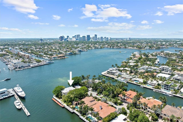 3 of 72 - 2500 Mercedes Dr, Fort Lauderdale, FL