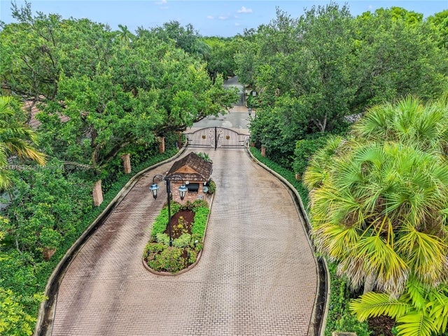 5 of 39 - 10123 Vestal Ct, Coral Springs, FL