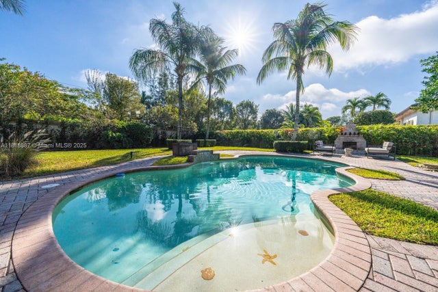 5 of 39 - 4864 Tropicana Ave, Cooper City, FL