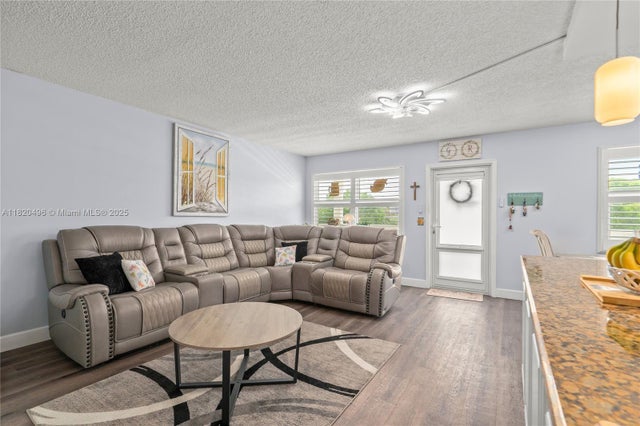 2 of 18 - 3021 Ellesmere B 3021, Deerfield Beach, FL