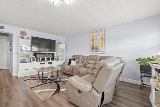 3 of 18 - 3021 Ellesmere B 3021, Deerfield Beach, FL