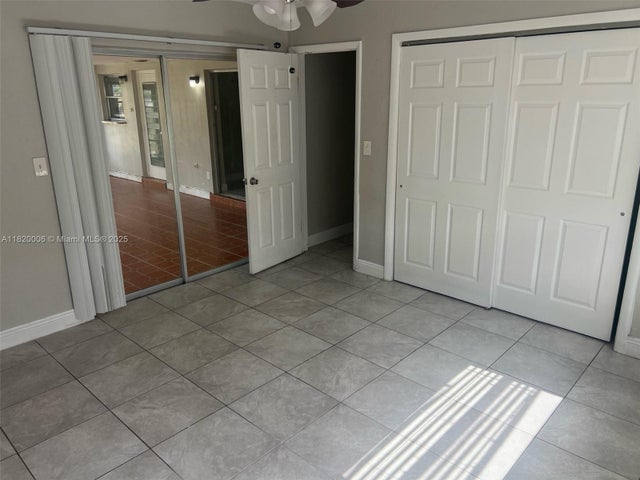 5 of 8 - 2720 Sw 18th St, Fort Lauderdale, FL