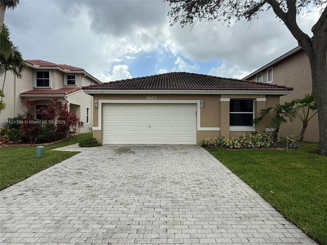 1 of 27 - 5657 Nw 121st Ave, Coral Springs, FL
