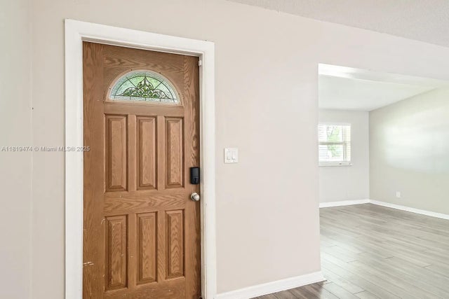3 of 28 - 5208 Sw 91st Ter, Cooper City, FL