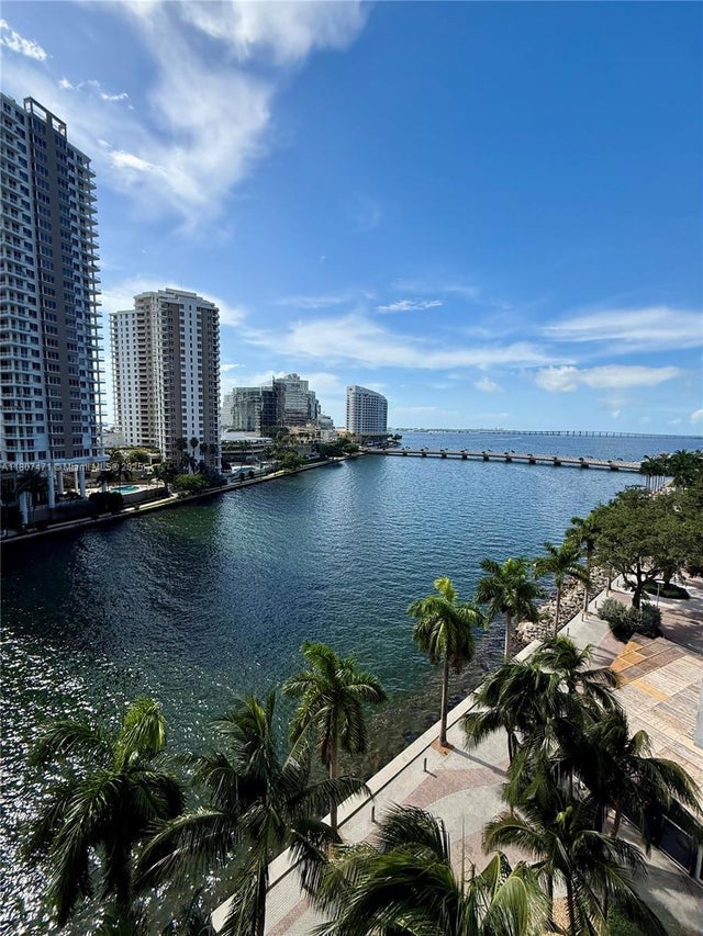 4 of 39 - 495 Brickell Ave Bay806, Miami, FL