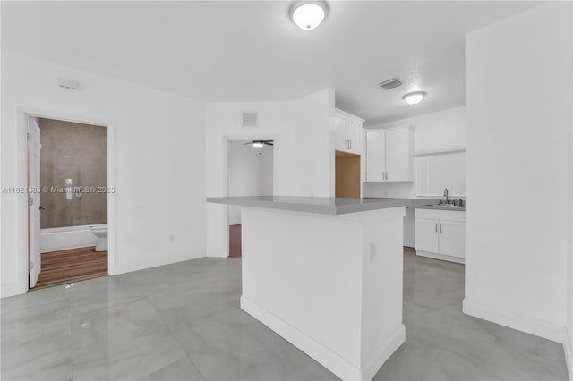 4 of 12 - 363 Sw 1st Ter, Deerfield Beach, FL