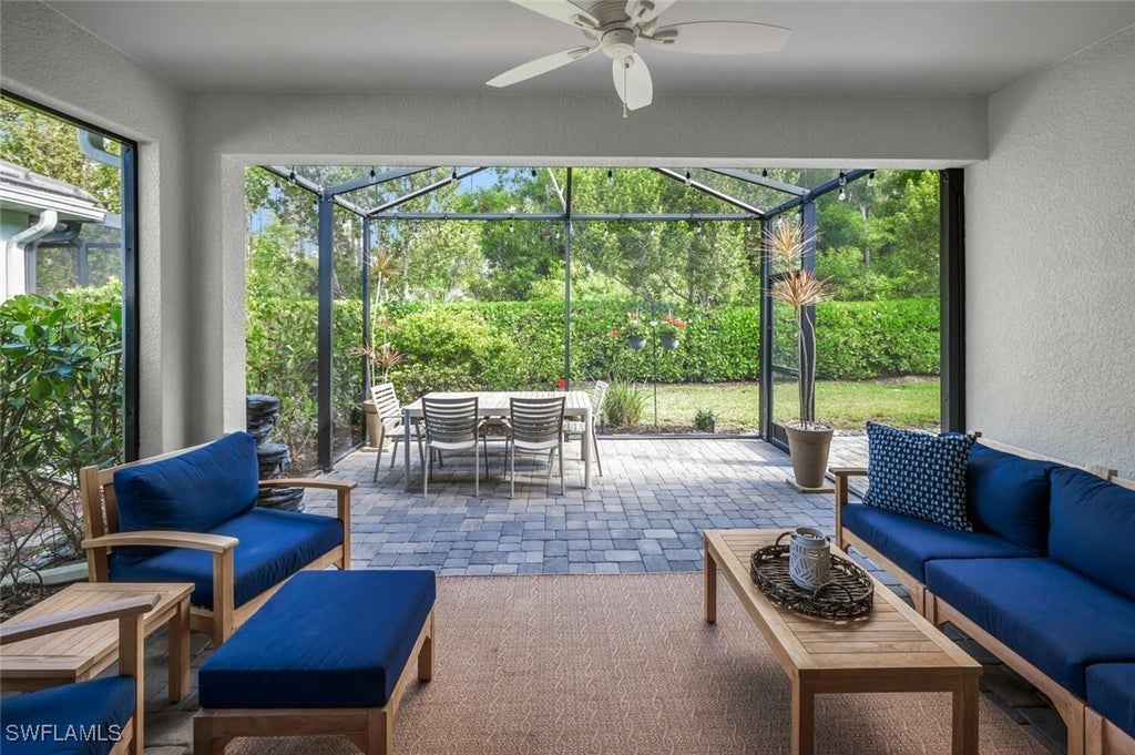 2211 Marquesa Cir, Naples