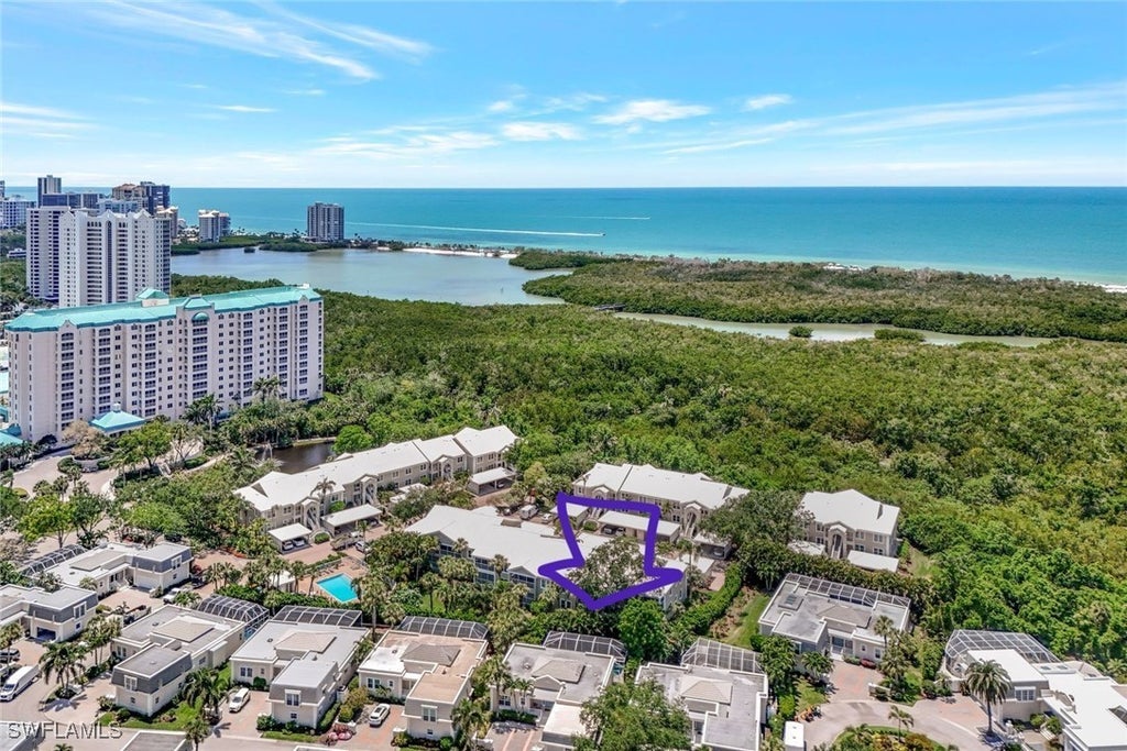 5929 Chanteclair Dr 8, Naples