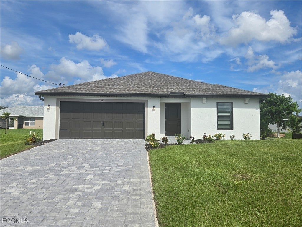 3015 Ne 1st Pl, Cape Coral