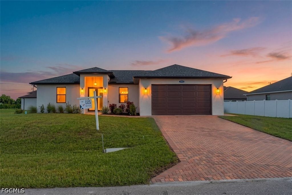 3623 Nw 45th St, Cape Coral