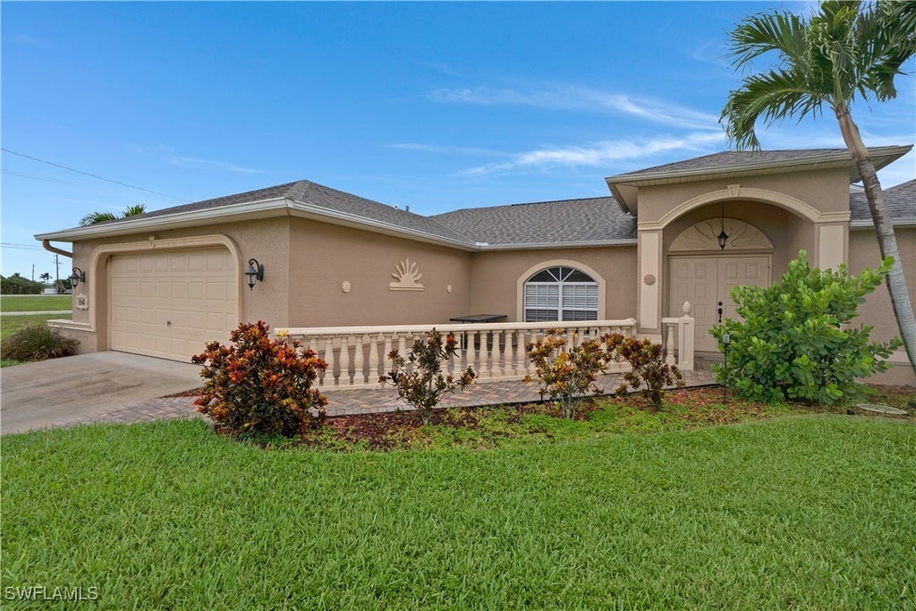106 Sw 11th Ter, CAPE CORAL