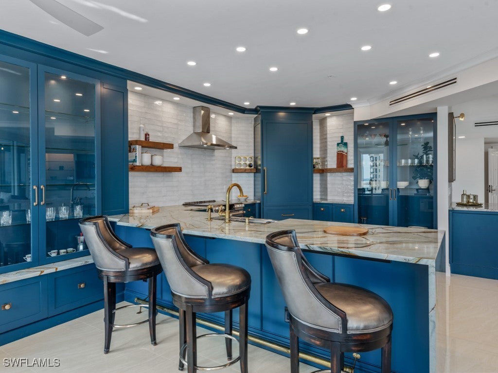 1060 Borghese Ln 1806, Naples