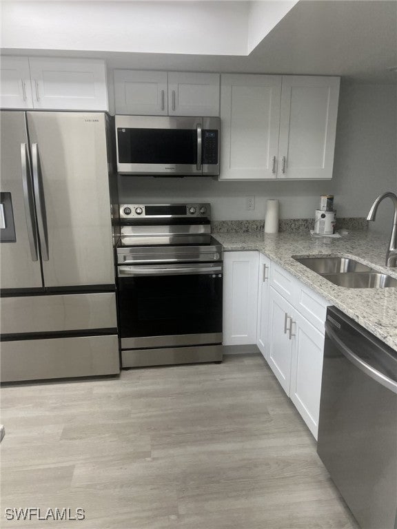 5707 Foxlake Dr 2, NORTH FORT MYERS