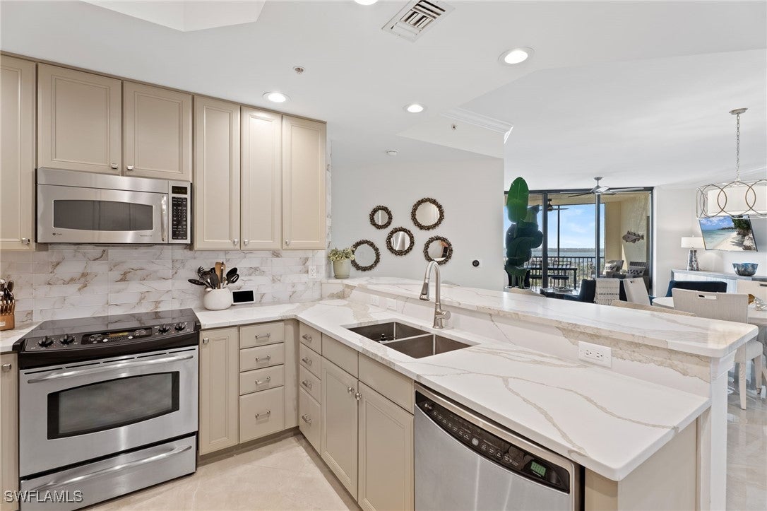 Photo of Listing #225043548