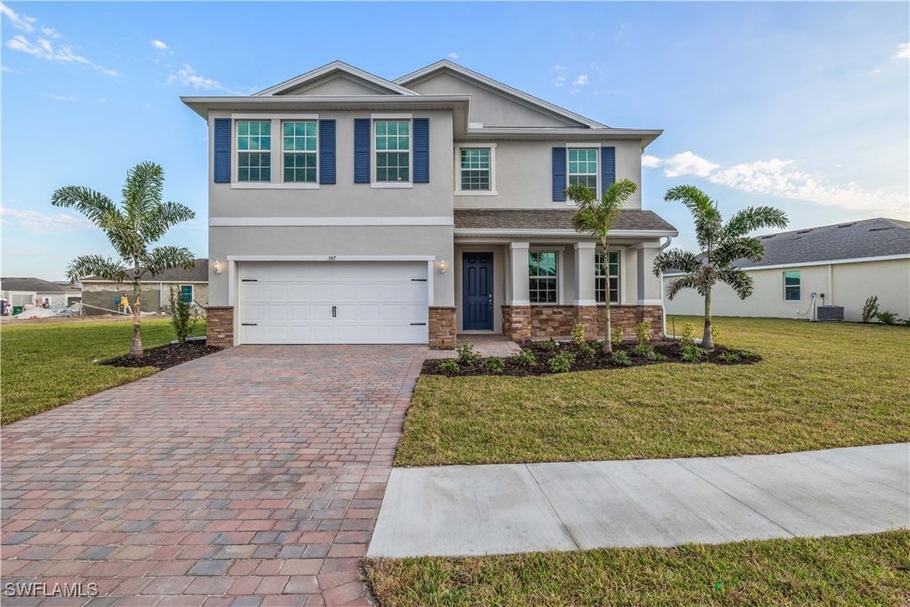 523 Spring Hill Lake Loop, Cape Coral