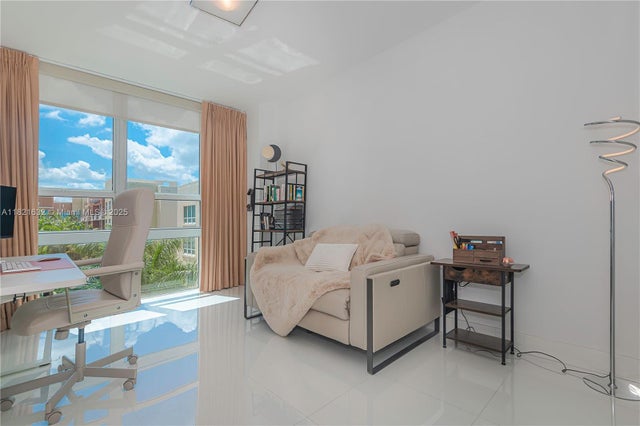 5 of 54 - 2000 N Bayshore Dr 617, Miami, FL