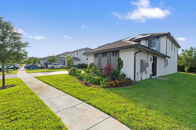 2 of 54 - 13005 Addilyn Ct, Davie, FL
