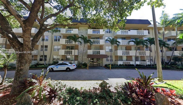 1 of 12 - 1800 Sans Souci Blvd 201, North Miami, FL