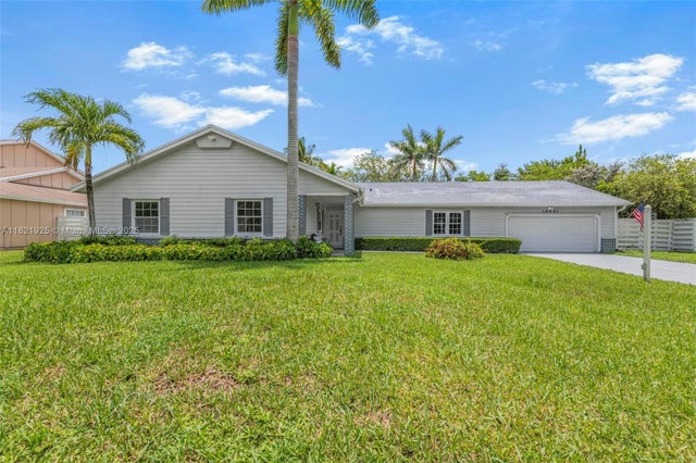 2 of 34 - 14821 Sw 148th St Cir, Miami, FL