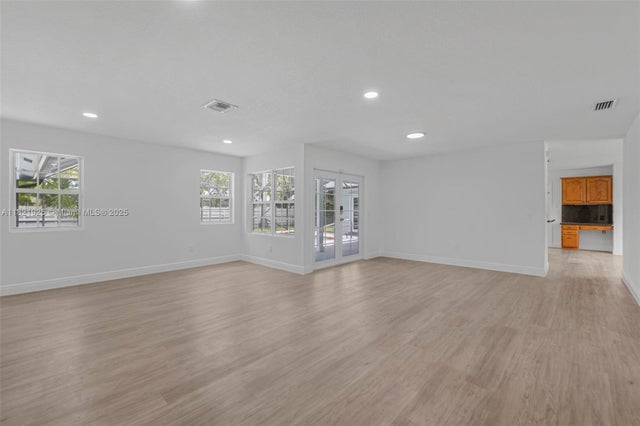 5 of 34 - 14821 Sw 148th St Cir, Miami, FL